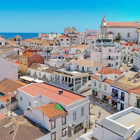 Downtown F - 150m From The *